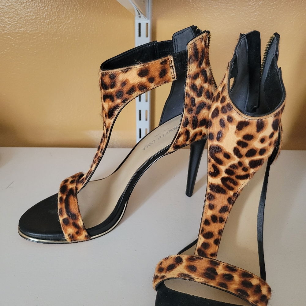 Kenneth Cole heels